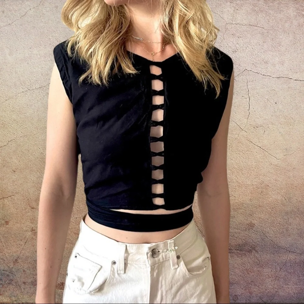 Vintage Reversible Black Wrap Crop Top - Picture 2 of 11
